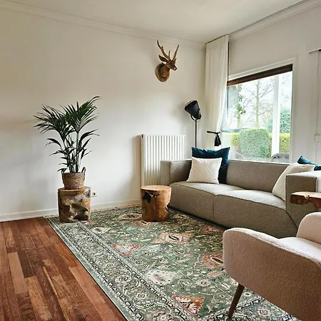 Beautiful With Spacious Garden Holiday home *