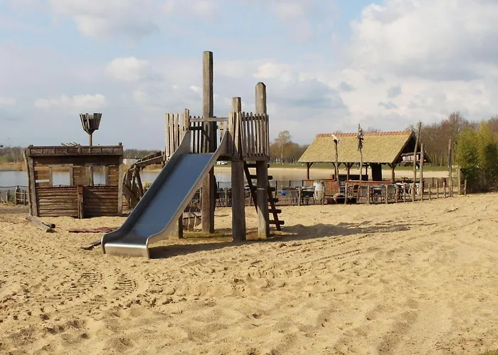 Дом отдыха Beautiful With Spacious Garden