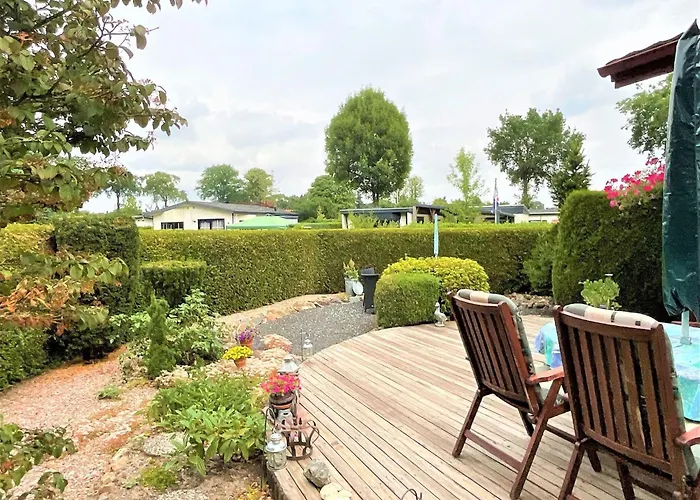 Дом отдыха Beautiful With Spacious Garden Вортхёйзен