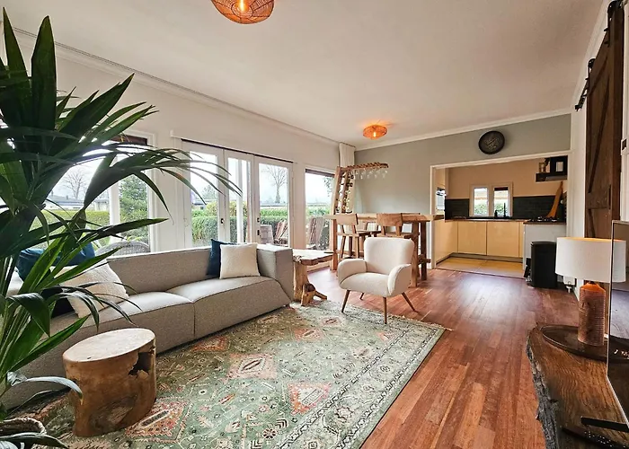 Сasa de vacaciones Beautiful With Spacious Garden Voorthuizen