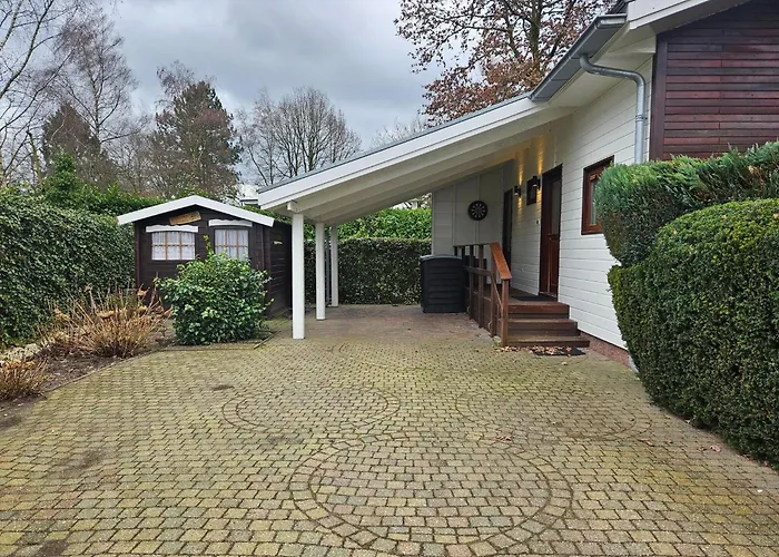 Beautiful With Spacious Garden * Вортхёйзен