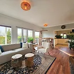 Holiday home Beautiful With Spacious Garden *