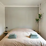 Beautiful With Spacious Garden Holiday home Voorthuizen