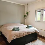 Holiday home Beautiful With Spacious Garden *