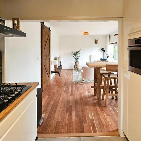 Beautiful With Spacious Garden * Voorthuizen